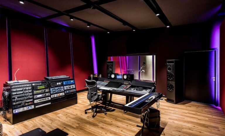 h1-studio-a